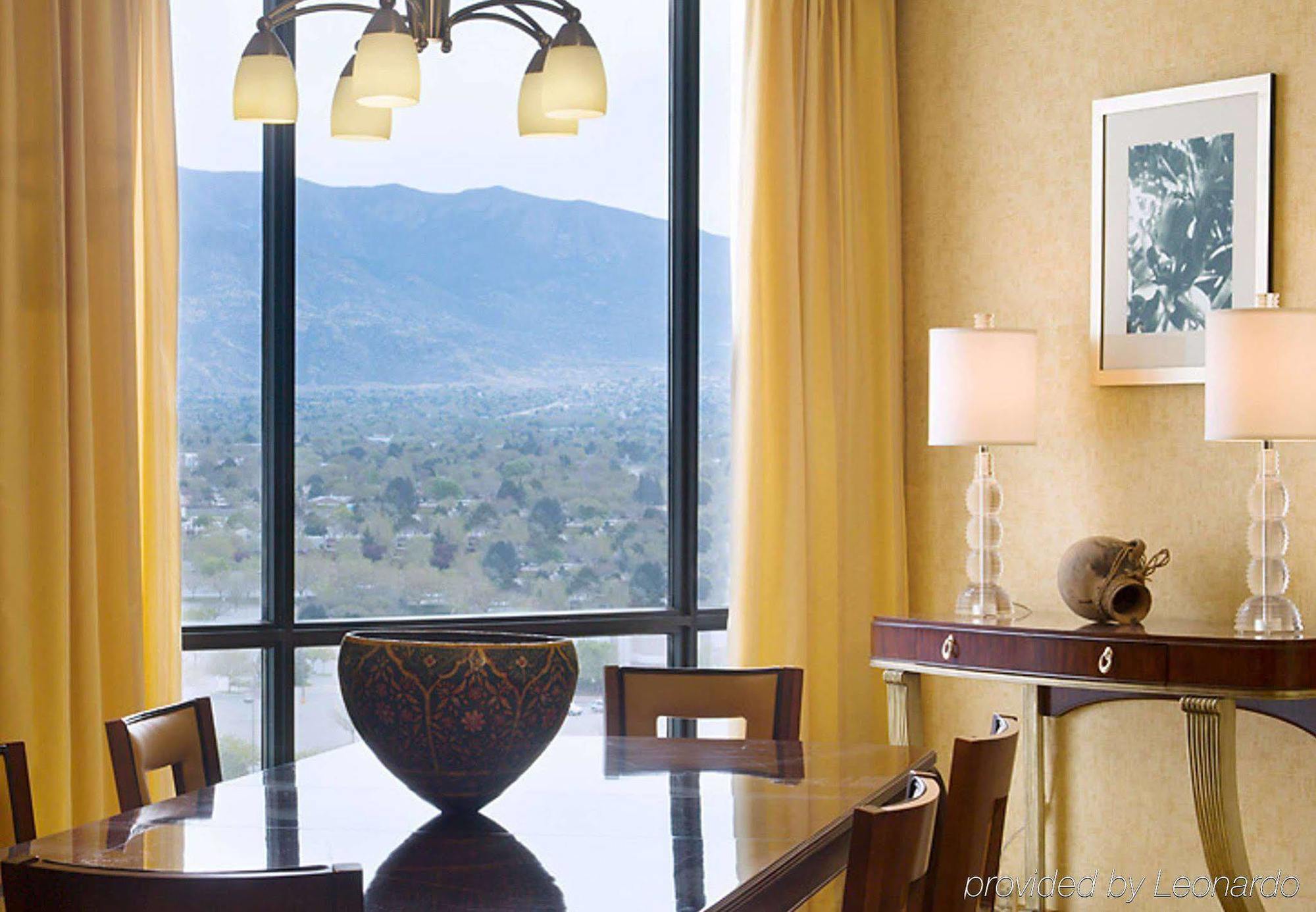 Marriott Albuquerque Otel Dış mekan fotoğraf