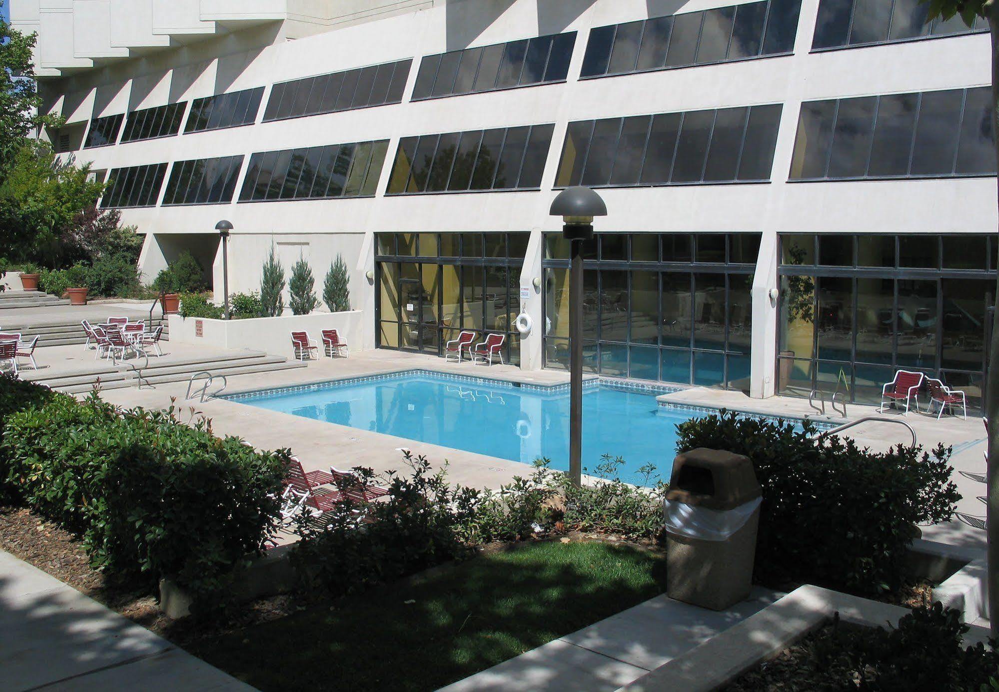 Marriott Albuquerque Otel Dış mekan fotoğraf